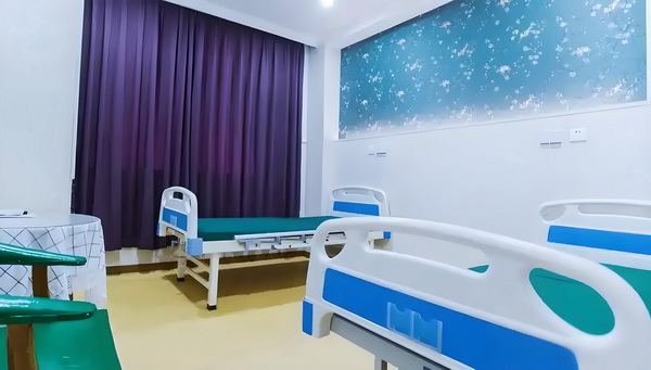 2025深圳积分入户的要求_7位还没拥有个人电影的复仇者联盟成员：明明很能打，却总当配角 淡化的背游戏景而是